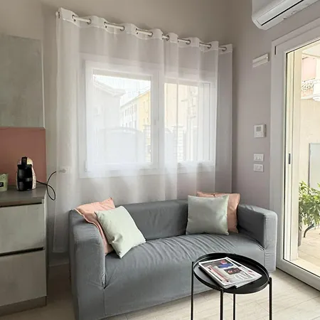 Marlor House -